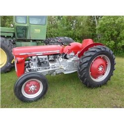 MASSEY FERGUSON DELUXE 35 TRACTOR
