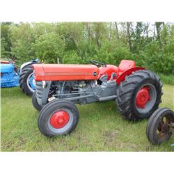 MASSEY FERGUSON 135 GAS TRACTOR