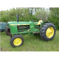 JOHN DEERE 2010 TRACTOR