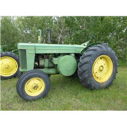 JOHN DEERE RD TRACTOR