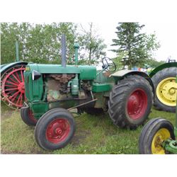 OLIVER 80 TRACTOR