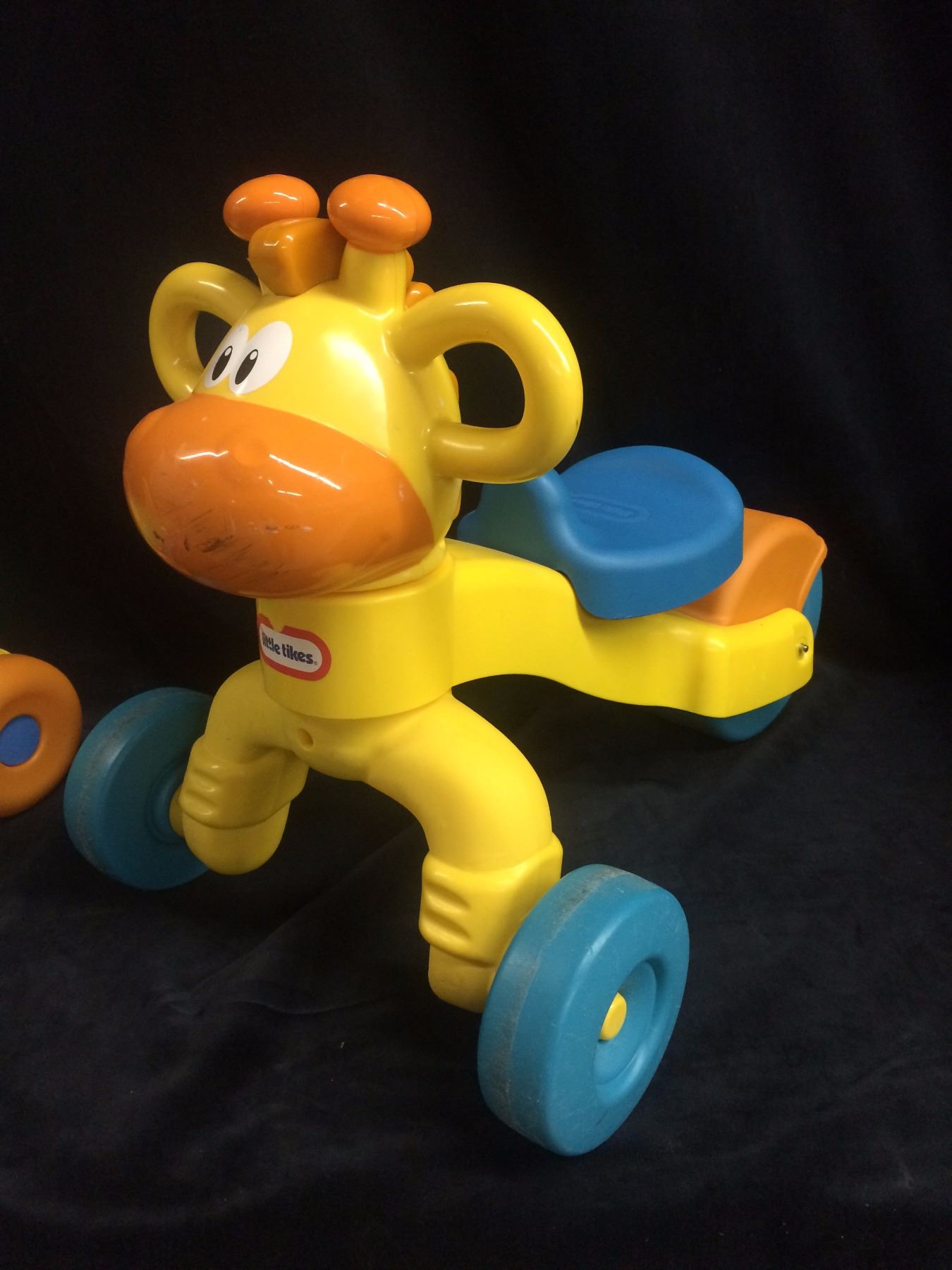 LITTLE TIKES TOY TRICYCLE