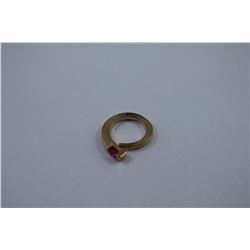 14 KT YELLOW GOLD RING