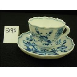 MEISSEN BLUE ONION Demitasse Cup/Saucer
