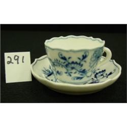 MEISSEN BLUE ONION Demitasse Cup/Saucer