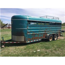 2000 Lift Off, 4 Horse Angle, Stock Trailer with Tackroom and Stall Dividers