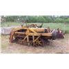 Image 2 : 1939 D2 Caterpillar ( Pup Engine needs repair) w/Blade & Bucket