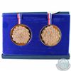 Image 1 : 1776-1976 Franklin Mint's Bicentennial Bronze Proof 2-coin Medallion set. Coin comes displayed in th