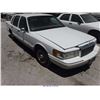 Image 1 : 1992 - LINCOLN TOWN CAR with TX Title