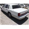 Image 3 : 1992 - LINCOLN TOWN CAR with TX Title