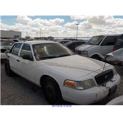 2005 - FORD CROWN VICTORIA with TX Title
