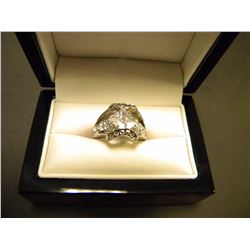 CUBIC ZIRCONIA & SILVER RING
