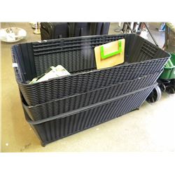 3 EASY GROW GARDEN BED BASKETS