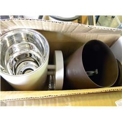 2 DIFFERENT THREADED SOCKET CANISTER LAMPS