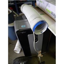 COMMERCIAL COOL AIR CONDITIONER WITH ATTACHMENTS
