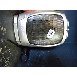 SMALL ELECTRIC SPACE HEATER