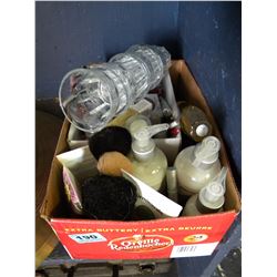 SMALL BOX OF MAKE UP/MINERAL OIL/ETC