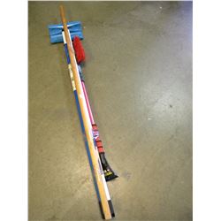 LOT OF MOP HANDLES