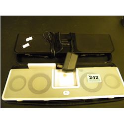 2 IPOD DOCKS