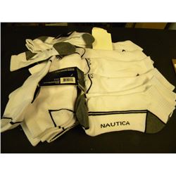 LOT OF WHITE ANKLE SOCKS