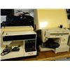 Image 1 : SINGER & PHAFF SEWING MACHINE