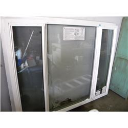 LARGE LIVING ROOM WINDOW