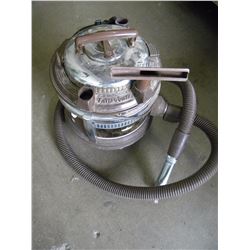 FILTER QUEEN VACUUM