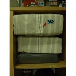 LOT OF BED SHEETS