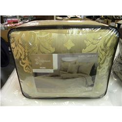 NEW 7PC. QUEEN SIZE BED IN A BAG