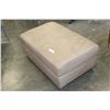 Image 2 : BEIGE LEATHER OTTOMAN