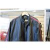 Image 2 : BLACK LEATHER JACKET SIZE LARGE