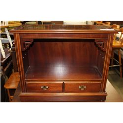 SMALL 2-DRAWER MAHOGANY ENDTABLE