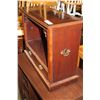 Image 3 : SMALL 2-DRAWER MAHOGANY ENDTABLE