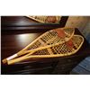 Image 1 : VINTAGE SNOWSHOES