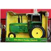 Image 2 : 2 JOHN DEERE DIE CAST COLLECTIBLE TRACTORS