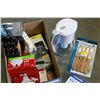 Image 2 : TRAY OF KNIVES KITCHEN ITEMS AND LIGHT BULBS