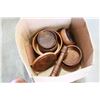 Image 3 : LOT OF WOOD PLATTERS AND BOWLS