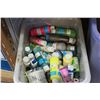 Image 2 : TOTE OF ACRYLIC PAINT