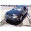 Image 2 : 2004 - VOLKSWAGEN PASSAT
