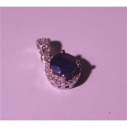 Exquisite Sterling Silver Pendant with Blue Sapphire