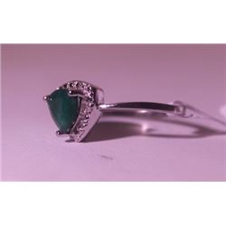 Exquisite Sterling Silver Ring with Genuine Columbian Emerald