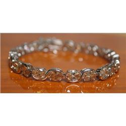 Beautiful Bracelet with Champagne Diamond