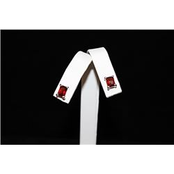 Exquisite Red Gemstone Silver Stud Earrings (47E)