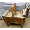 Image 6 : T. EATON'S LAUNDRY MAID WASHING MACHINE