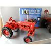 Image 7 : LOT OF FARMING COLLECTIBLES
