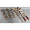 Image 1 : LOT OF FARM TOOLS 3 SETS SHEEP SHEARERS, CATTLE PINCHER, TWO SIDED SAW GENERAL STORE LOCATION: GENER