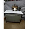 Image 1 : WASHING MACHINE WITH BRANFORD SAFETY WRINGER