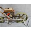 Image 2 : PRECISION GARDEN SEEDER MODEL 1001B ALL ORIGINAL - WITH EXTRA SEED PLATES & INSTRUCTIONS   UPPER RIG