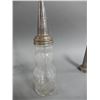 Image 2 : LOT OF 2 OIL BOTTLES BOE MFG CO MINNEAPOLIS, MINN EMBOSSED QT BOTTLE  WITH THE MASTER EMBOSSED SPOUT