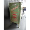 Image 2 : IMPERIAL RED BALL OIL BOTTLE RACK WITH 8 BOTTLES AUTHORIZED QT. SERVICE - IMPERIAL QTS- GENERIC  SPO
